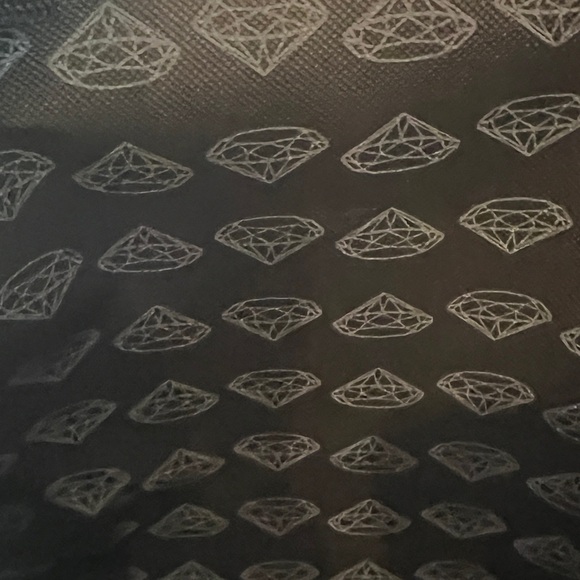 Large Diamonds International Silver and Black Tote Bag 16 x 12 x 5 - Picture 4 of 4